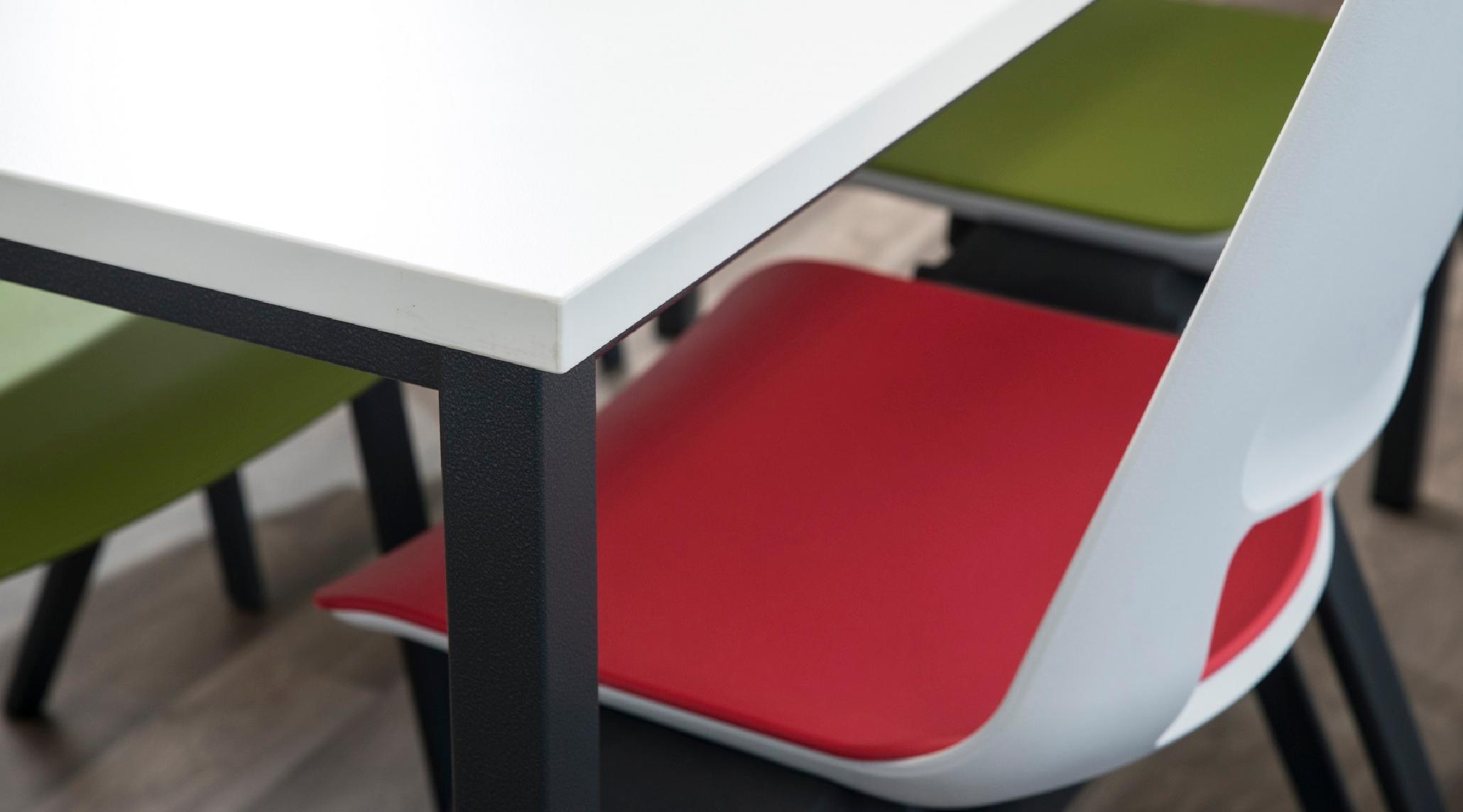 College table range